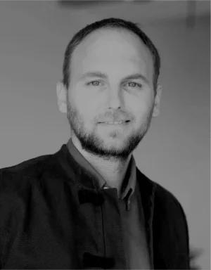 CO FOUNDER & CEO